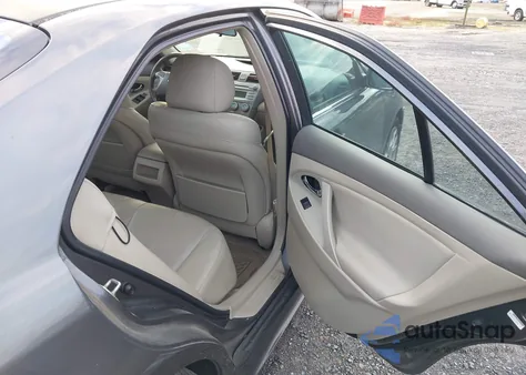 2007 Toyota Camry Le z USA, uszkodzony, nr VIN 4T1BE46K57U095566